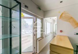 Commercial property Sintra Rio de Mouro