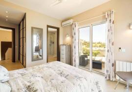 Three-bedroom villa with heated pool inserted in the Pestana Vale da Pinta Golf Resort, Carvoeiro – Algarve