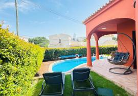 3+1 Bedroom Villa in Vilamoura 3+1 Bedroom Villa in Vilamoura