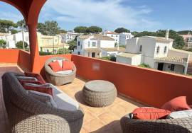 3+1 Bedroom Villa in Vilamoura 3+1 Bedroom Villa in Vilamoura