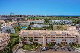2 Bed Duplex Apartment -Vilamoura
