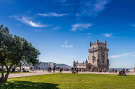 Bright 2 bedroom apartment in the heart of Belém