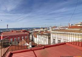 Property for rent in the Historic Center of Elvas, in the heart of Praça da Républica