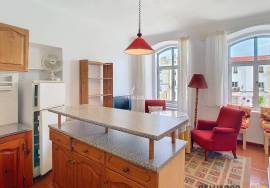 Property for rent in the Historic Center of Elvas, in the heart of Praça da Républica