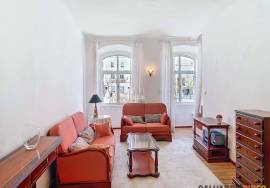 Property for rent in the Historic Center of Elvas, in the heart of Praça da Républica