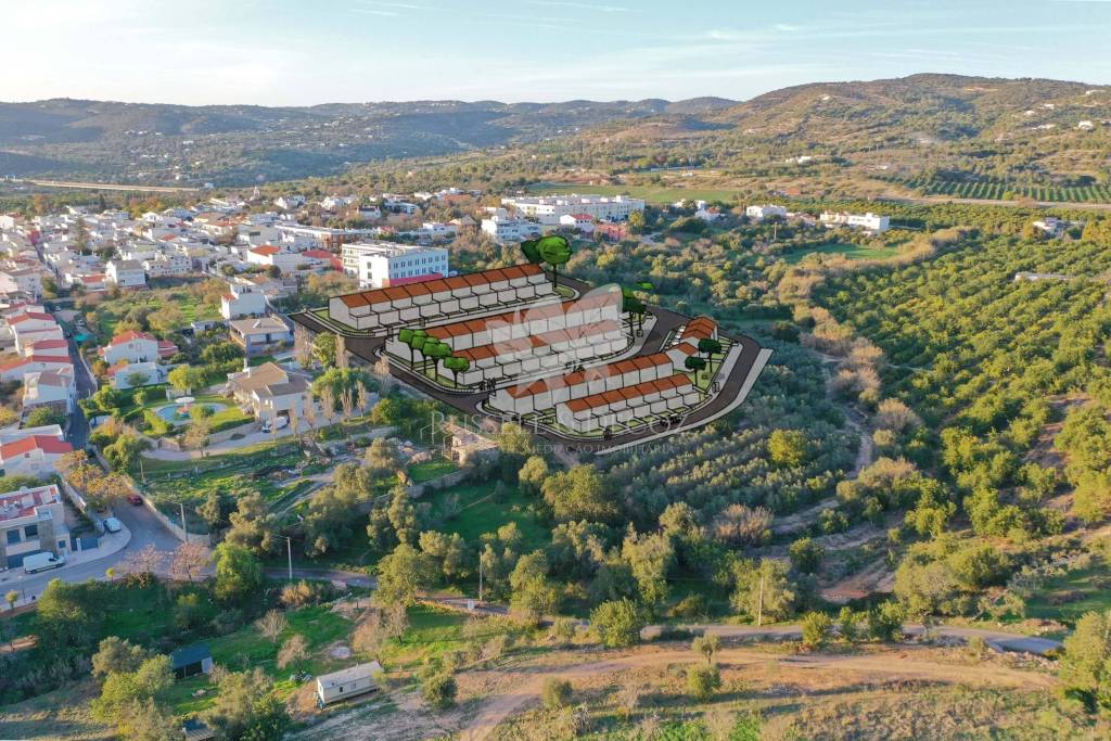 Land of 22000 m² for development  into 51 lotes - all 3 bedroom villas, near Faro - Estoi.