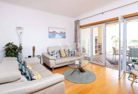 2 bedroom apartment with golf front, Vilamoura