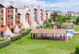 2 bedroom apartment with golf front, Vilamoura