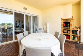 2 bedroom apartment with golf front, Vilamoura