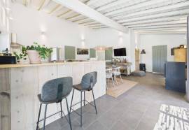 Exclusive and modern countryside Quinta on large plot, minutes from Moncarapacho