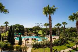 Stunning 4 bedroom Palmyra townhouse with golf and sea view
