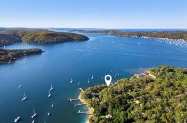 Stunning Waterfront Property For Sale on Scotland Island Sydney