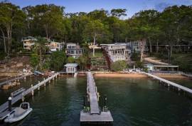 Stunning Waterfront Property For Sale on Scotland Island Sydney