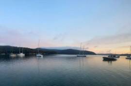 Stunning Waterfront Property For Sale on Scotland Island Sydney