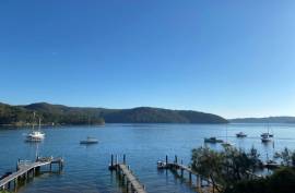 Stunning Waterfront Property For Sale on Scotland Island Sydney