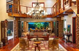 Luxury Estate With 2 Homes For Sale in Hluhluwe Kwa-Zulu Natal South