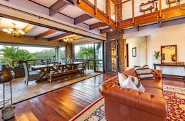 Luxury Estate With 2 Homes For Sale in Hluhluwe Kwa-Zulu Natal South