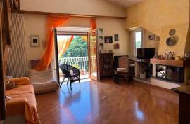 Excellent 2 Bed Penthouse Apartment for Sale In Ariccia Rome