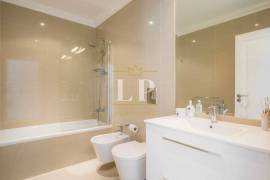 Contemporary Villa In Boavista Resort, Lagos