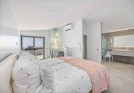 A very special villa with one of the best views in the Algarve