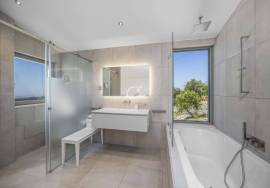 A very special villa with one of the best views in the Algarve