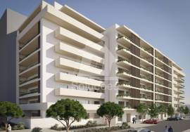 Excellent 1 Bedroom Apartment in the New Private Condominium in Portimão