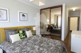 Excellent 3 Bedroom Apartment with 2 Parking Spaces and Storage in Portimão
