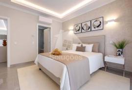 2 bedroom semi-detached house in Lagos – inserted in a gated community with swimming pool, garden and golf course