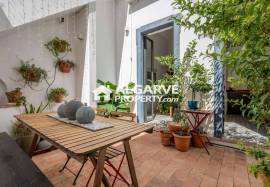 Charming one bedroom villa in the centre of Faro, Algarve