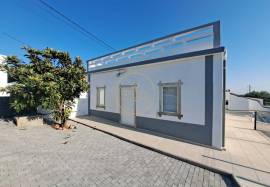Renovated 3 Bedroom Villa with Pool and Terrace – Comfort, Modernity and Tradition