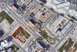Land intended for urban housing construction, with the possibility of building 23 apartments and a store