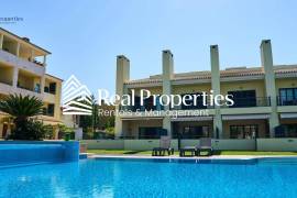 Semi-detached house T2+2 – Terraços do Pinhal, Vilamoura