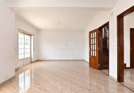 House T3 | Garage | Attic | Garden | Cabreiro | Alcabideche