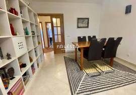 EXCELLENT SOUTH FACED TERRACE – JUST 3 KM FROM FALÉSIA BEACH