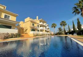 EXCELLENT SOUTH FACED TERRACE – JUST 3 KM FROM FALÉSIA BEACH