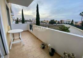 EXCELLENT SOUTH FACED TERRACE – JUST 3 KM FROM FALÉSIA BEACH