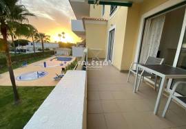 EXCELLENT SOUTH FACED TERRACE – JUST 3 KM FROM FALÉSIA BEACH