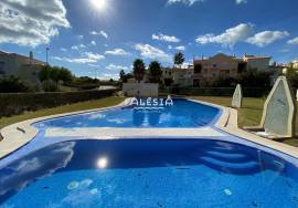 GARAGE IN BOX - CONDOMINIUM WITH SWIMMING POOL - 3 KM FROM FALÉSIA BEACH
