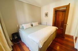 Stately home for rent in the heart of Las Arenas
