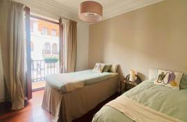 Stately home for rent in the heart of Las Arenas