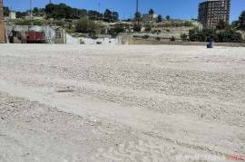 Plot for sale in the heart of Xixona with 8,746 m² buildable