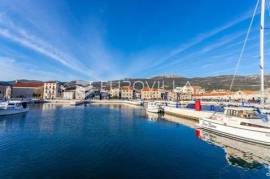 Kastel penthouse 143 m2 three-bedroom apartment with terrace and garage