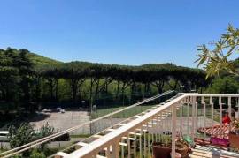 Excellent 2 Bed Penthouse Apartment for Sale In Ariccia Rome