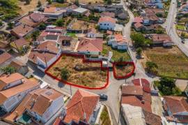 Terreno em Parceiros e Azoia de 725,00 m²