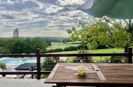 Detached Villa with Pool and Open Views