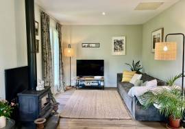 Detached Villa with Pool and Open Views