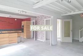 Detached Country House With Garden