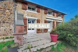 Detached Country House With Garden