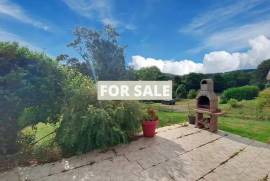Detached Country House With Garden