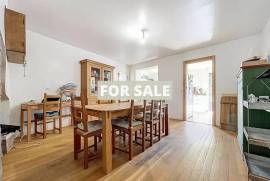 Property in Coastal Location, Nice Family Home